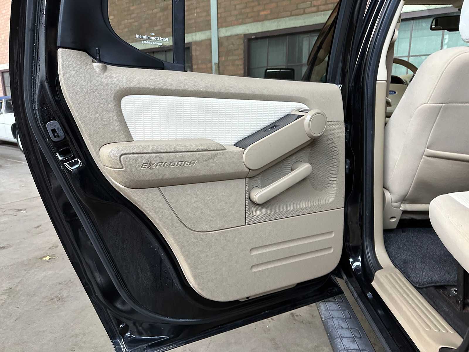 Ford Explorer Sport Trac Pick-up 4.0 V6 210pk 2007 Yountimer