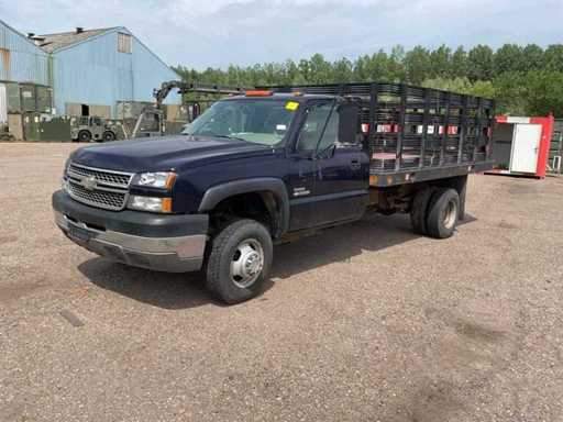 Chevrolet Silverado 3500 Osobowy z 2005 roku
