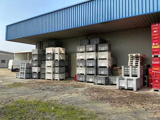 Stapelbare Kisten (110x)