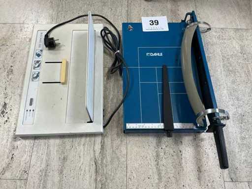 Papiersnijmachine en Bindmachine