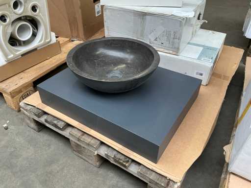 Blat umywalki z umywalk? (60 cm)