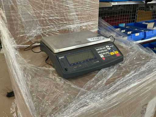Gram CM-6 Waage