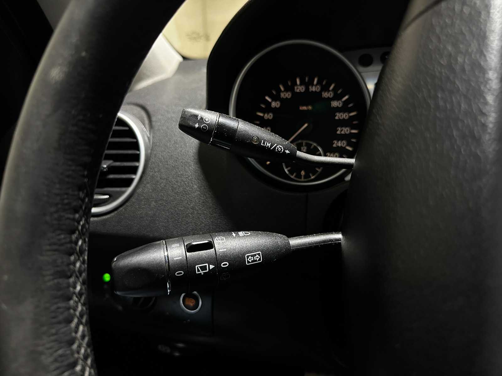 Mercedes-Benz ML350 3.5 V6 272pk 2006 ML-Klasse, XG-979-V