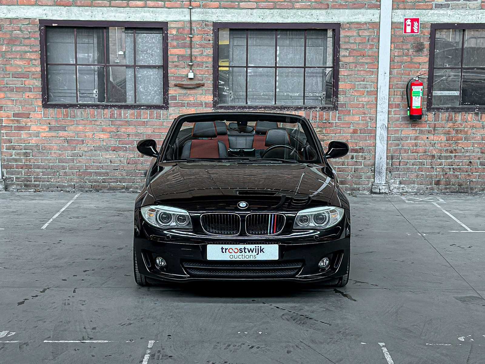 BMW 118i Cabrio High Executive 1-serie 143pk 2011, L-752-XS