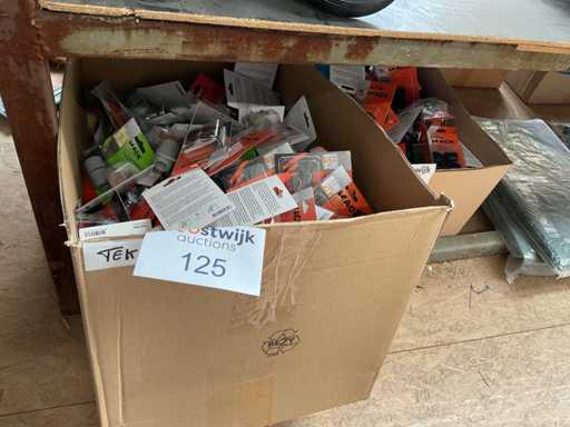 1 x partij stoeldoppen; viltglijders