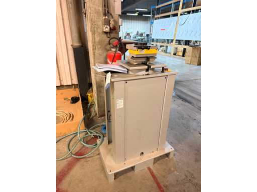 Presse hydraulique URBAN