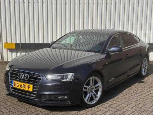 Cars and commercial vehicles in Spijkenisse