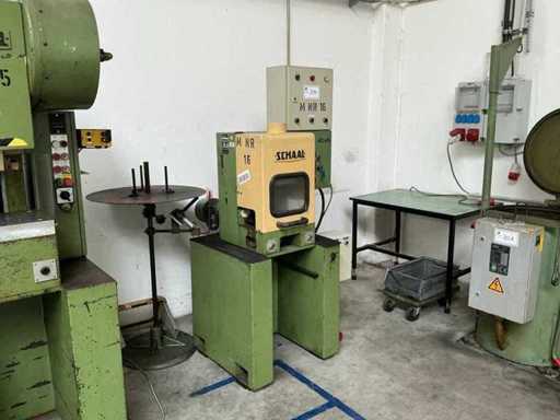 Máquina de perforar SCHAAL SEP4 de 1986