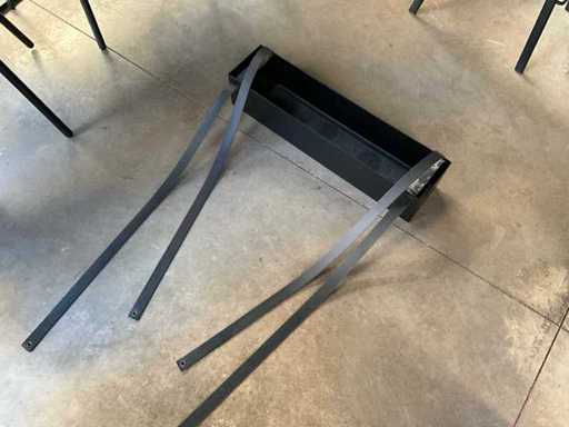 Zwart metaal bloembak (6x)