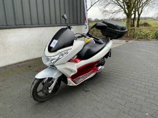 2011 Honda PCX 125 Motorcycle/Scooter