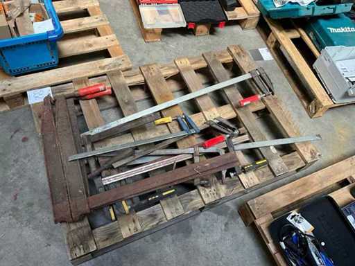 Vari strumenti e accessori