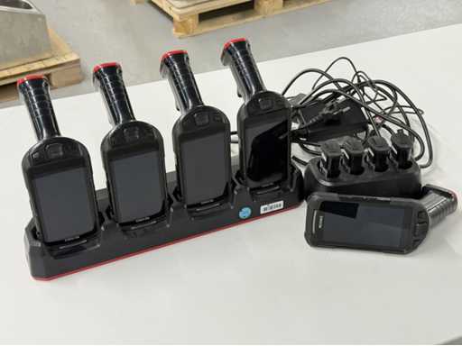 KEYENCE BT-A700 Bundle Keyence Handheld Industrial Scanner