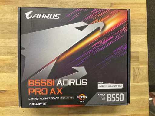 Scheda madre da gaming Aorus B5501