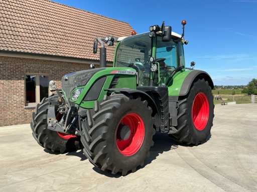 2015 Fendt 720 Vario Profi Plus All-wheel drive farm tractor