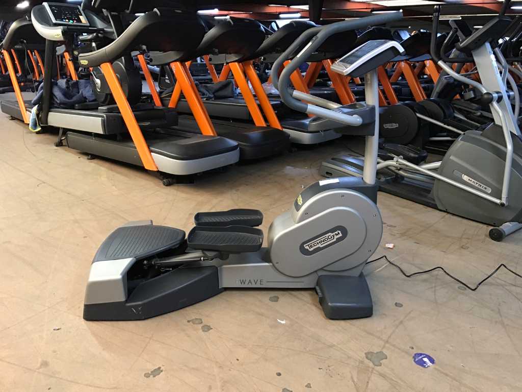 Technogym cardio wave discount 700i