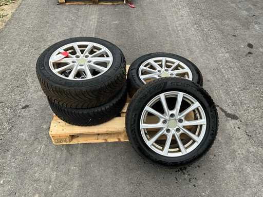 Semperit Speed Grip 5 Alu Komplettradsatz für VW Golf