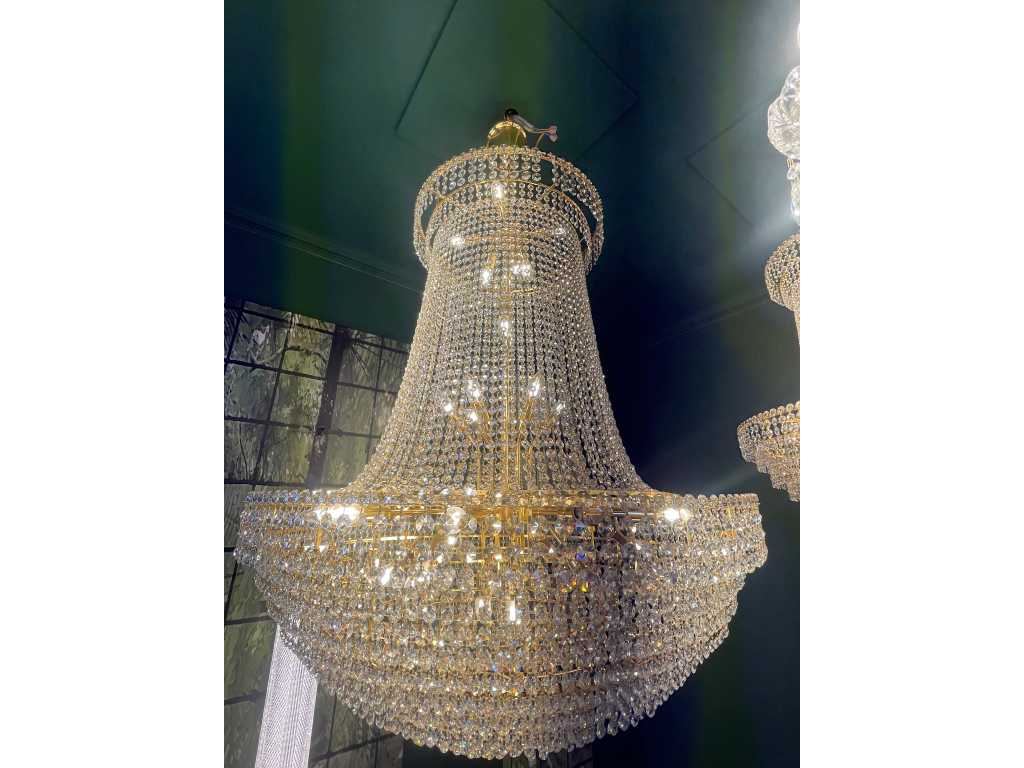 Classy crystal chandelier - XXL (gold) 