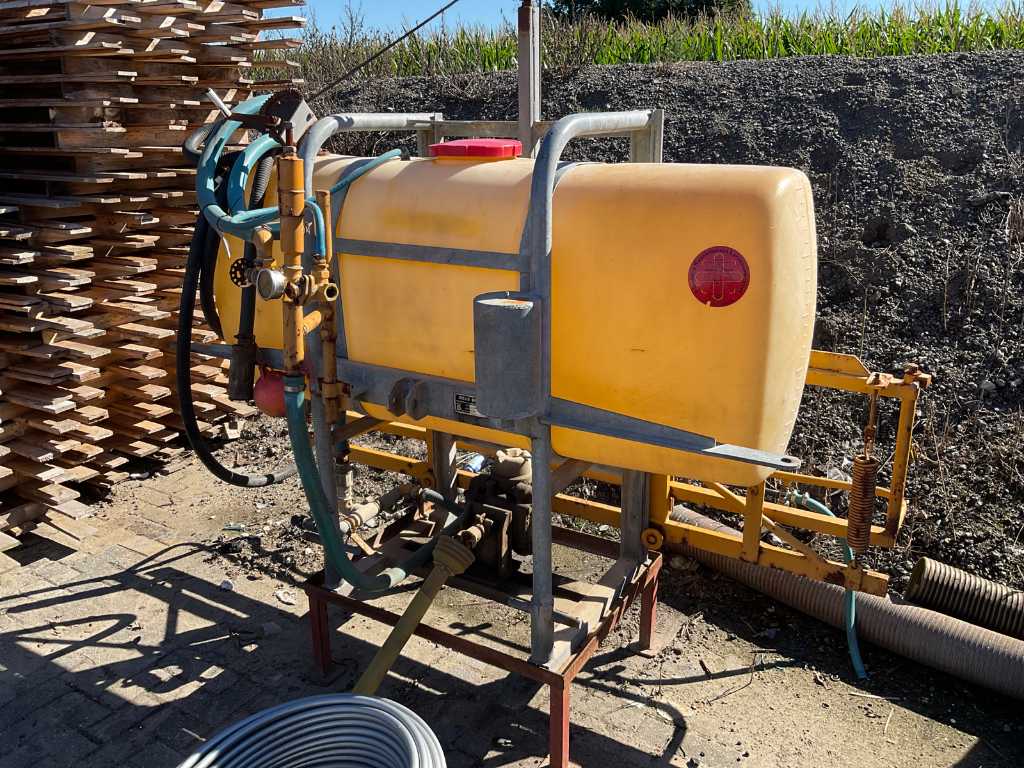 Sprayer