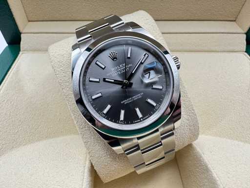Rolex Datejust 41 126300 | Rhodium Dial | 2025