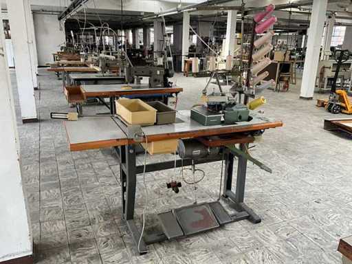 Yamato DCZ 361 A D2K Safetystitch machine