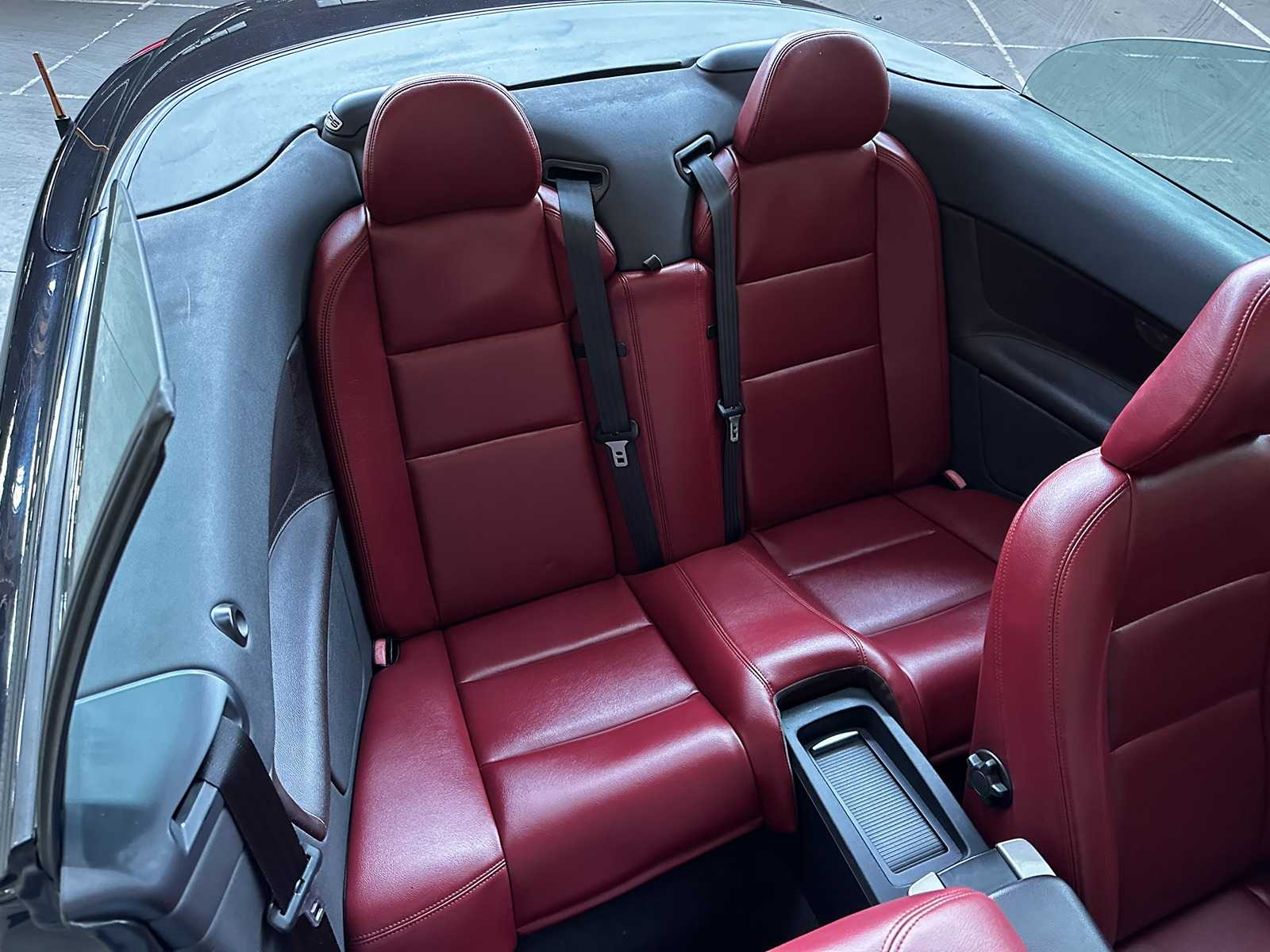 Volvo C70 T5 2.5 L5 220pk 2007 Youngtimer