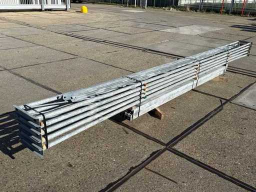 Toit plat - Construction en acier 6,40 x 16,00 mètres (102 m2)