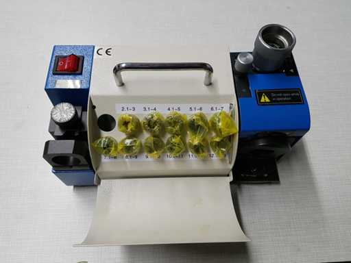 Rogi - 2025 - DG-13 - Bohrer-Schärfmaschine