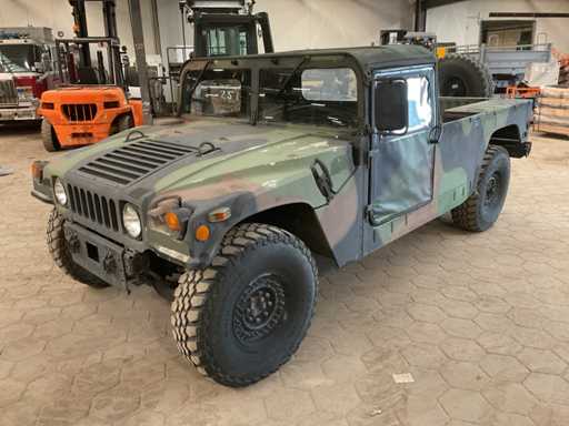 2009 M1114 Humvee Armeefahrzeug
