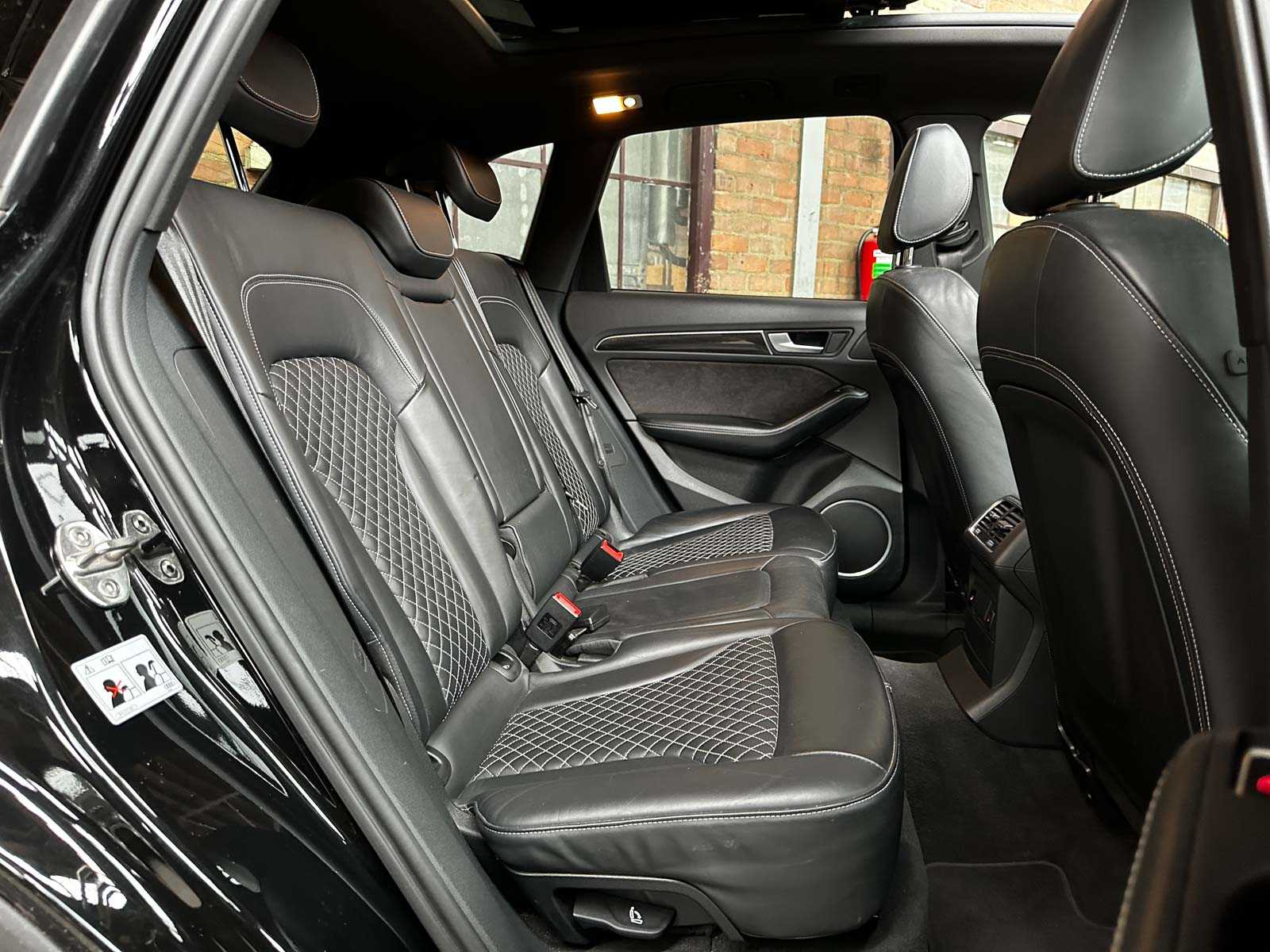 Audi SQ5 3.0 TDI V6 Audi SQ5 3.0 TDI Plus Quattro Pro Line RS Edition 340pk 2016, XR-305-P