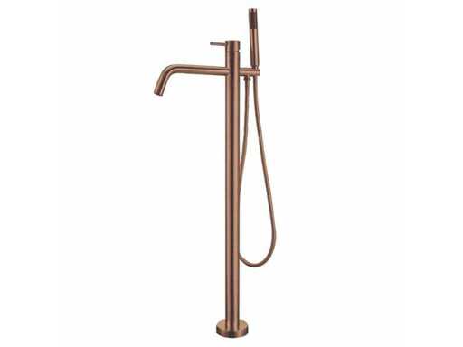 Qisani - Flow - Freestanding bath faucet - Copper