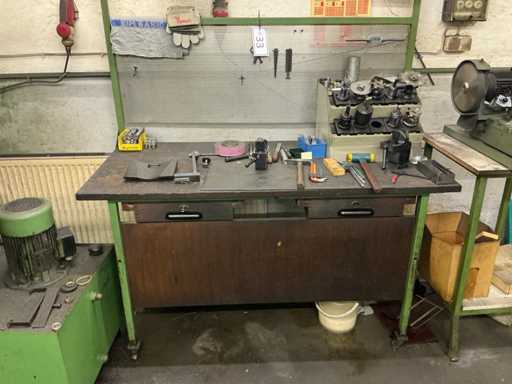 Assortiment freesgereedschap en accessoires