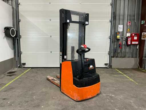 Transpallet elettrico manuale Hyster