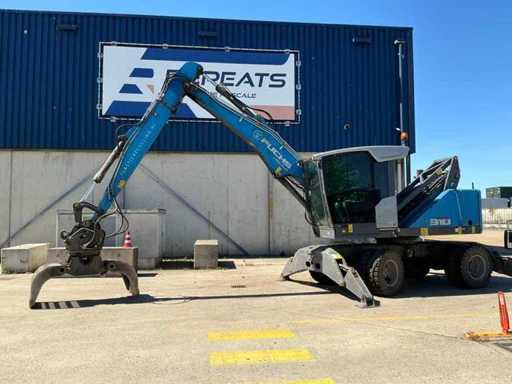2019 Fuchs MHL310 S5 Material Handler