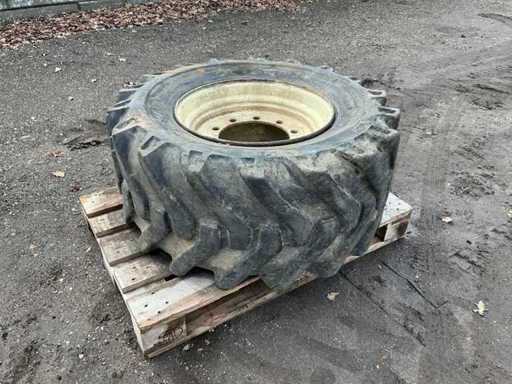 2009 Mitas MPT-06 Reifen, Rad und Felge