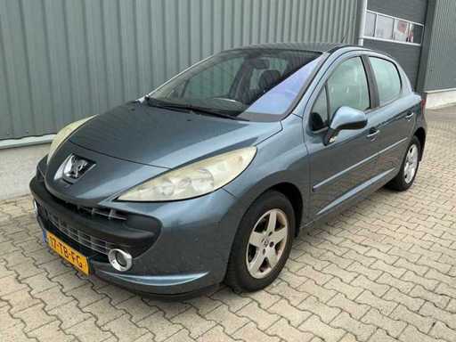 2006 Peugeot 207 1.4-16V XS Pack Passenger Car