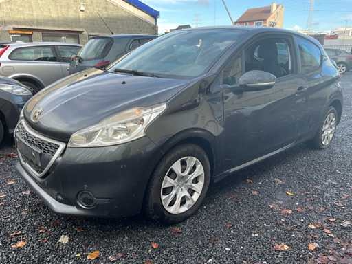 2014 Peugeot 208 Passenger Car