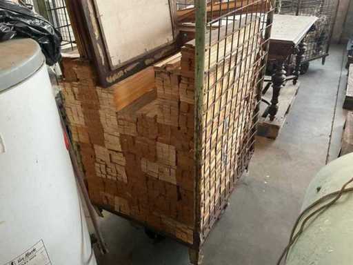 Batch of various wooden slats