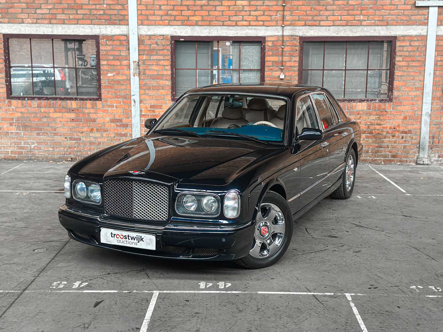 Bentley Arnage 6.8 V8 Red Label 405PK 2001 (Origineel-NL), 31-GN-KD