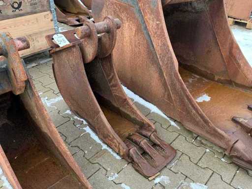 2011 Cseri / Yanmar 4310600 Seau excavatrice