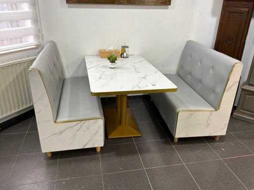 Restaurant table + chairs