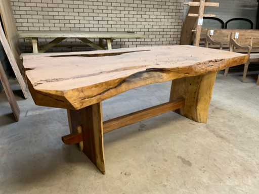 Masă cu trunchi de copac de mobilier Silvijn