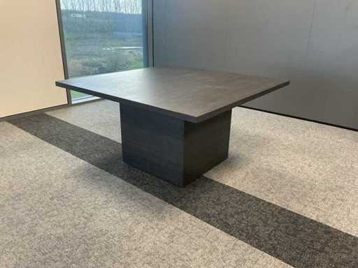 Striking - Scenarios - Conference table 140 x 140 cm