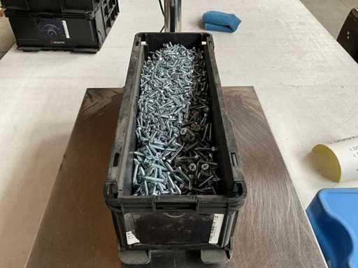 Würth 9.64kg Assorted screws in stackable container