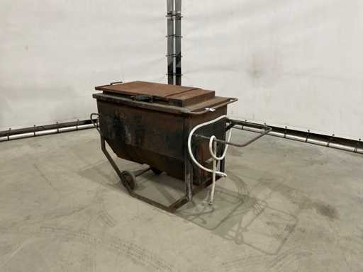 Catrame per contenitori riscaldanti