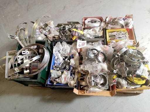 Voorraad kleine metalen onderdelen