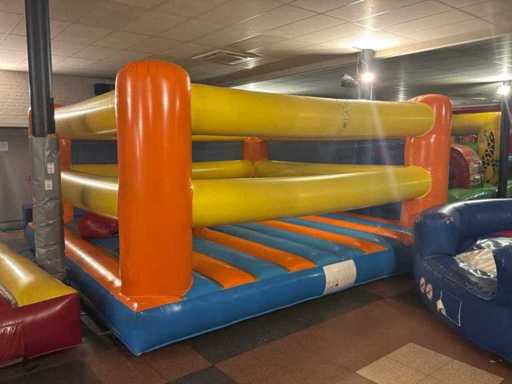 Inflatable box ring