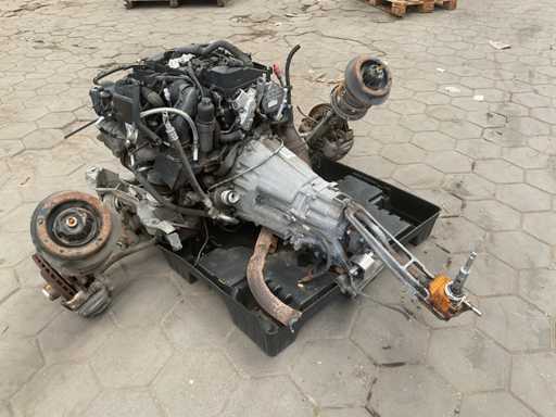 Mercedes Benz Petrol engine and gearbox