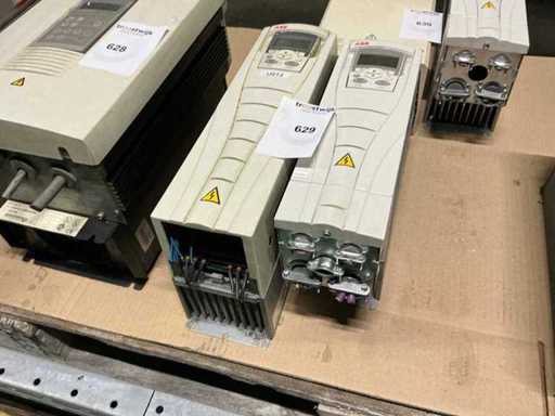 ABB ACS550 Frequentieregelaar (2x)