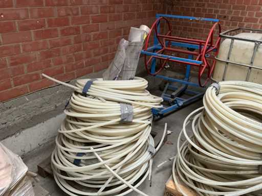 Tambur pentru furtun + țeavă de încălzire sub pardoseală Difustop