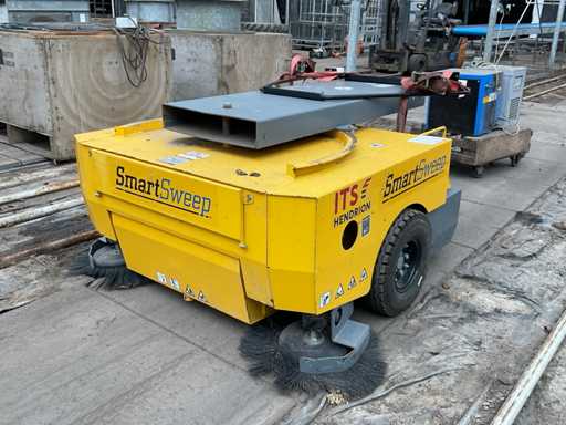 2020 SmartSweep 140TA2232 Spazzatrice per carrelli elevatori